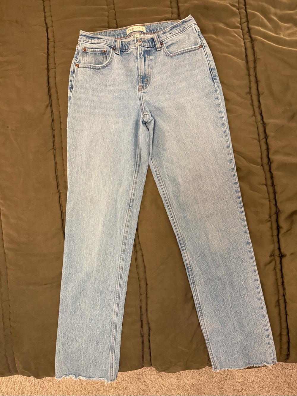 Abercrombie & Fitch ’90s Straight Curve Love Jeans 28 (6L)